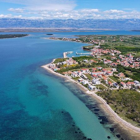 House On The Beach Tin Privlaka  Bagian luar foto