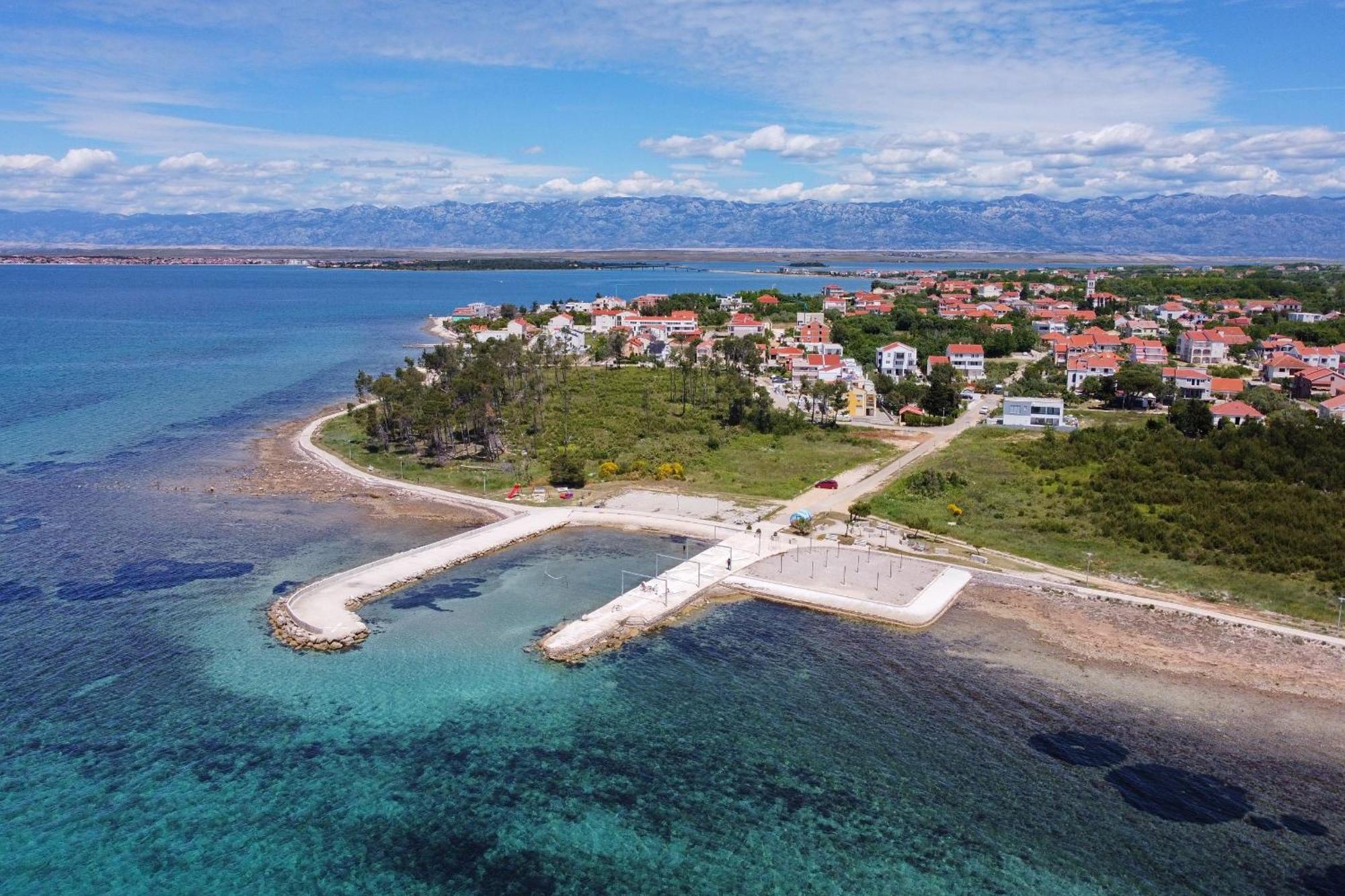 House On The Beach Tin Privlaka  Bagian luar foto