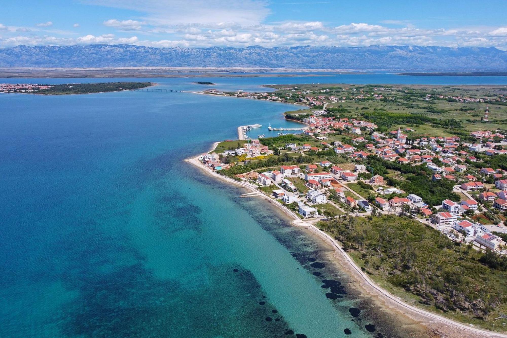 House On The Beach Tin Privlaka  Bagian luar foto